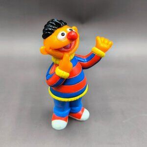 Ernie Pvc Figure Readers Digest Young Family Sesame Street 3" RDYF